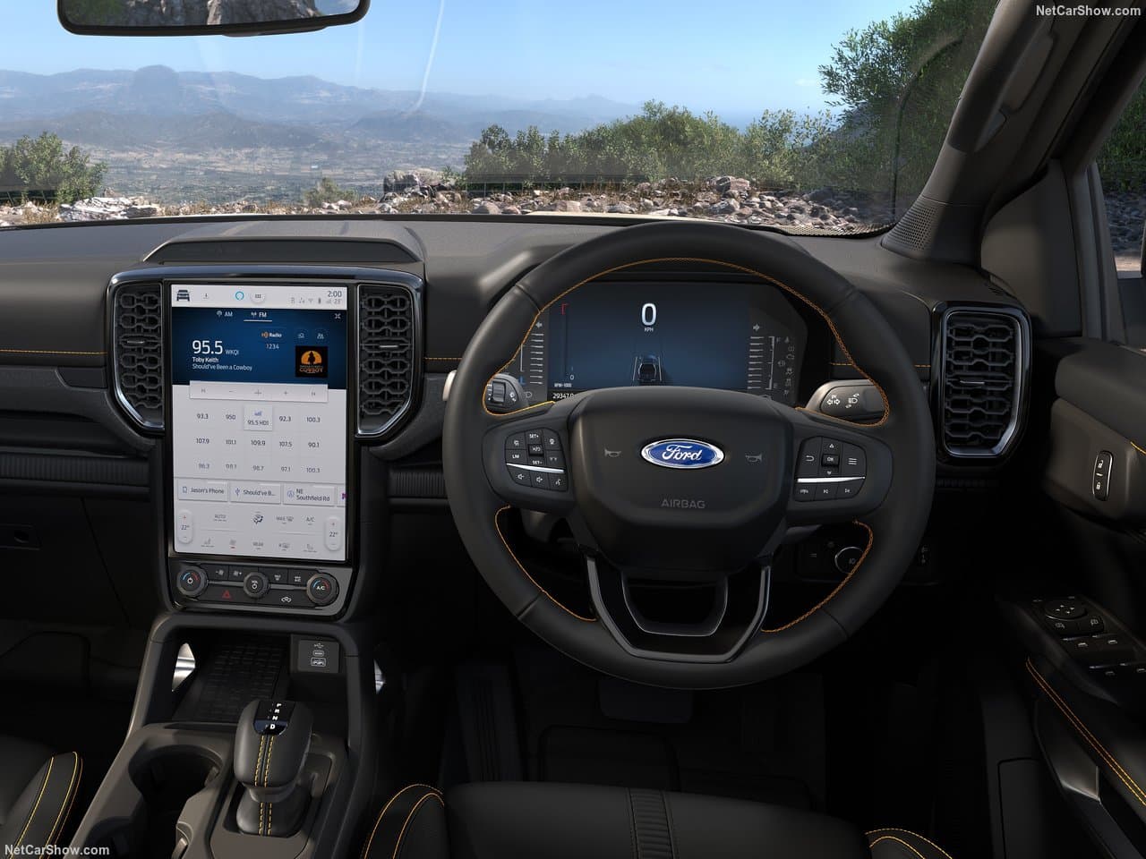 Ford Ranger — Photo 9 of 9