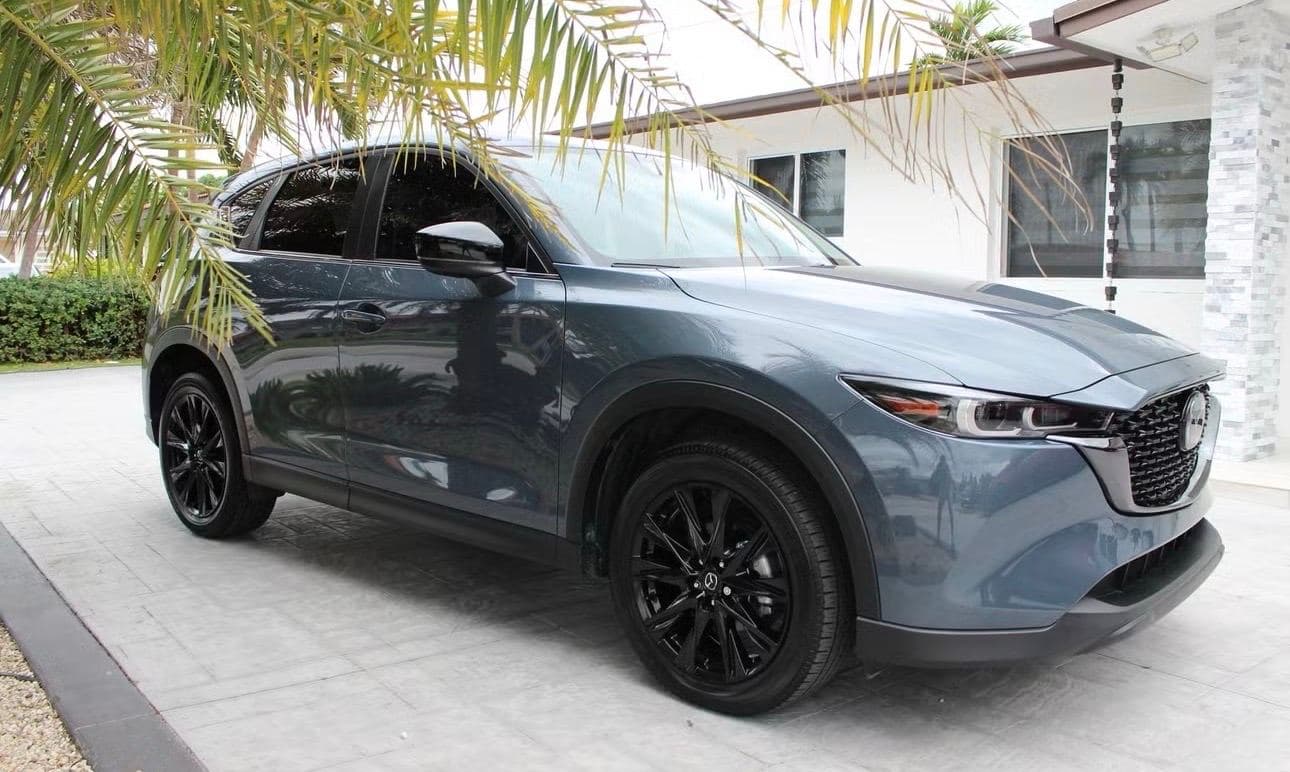 Mazda CX-5 — Photo 2 of 6