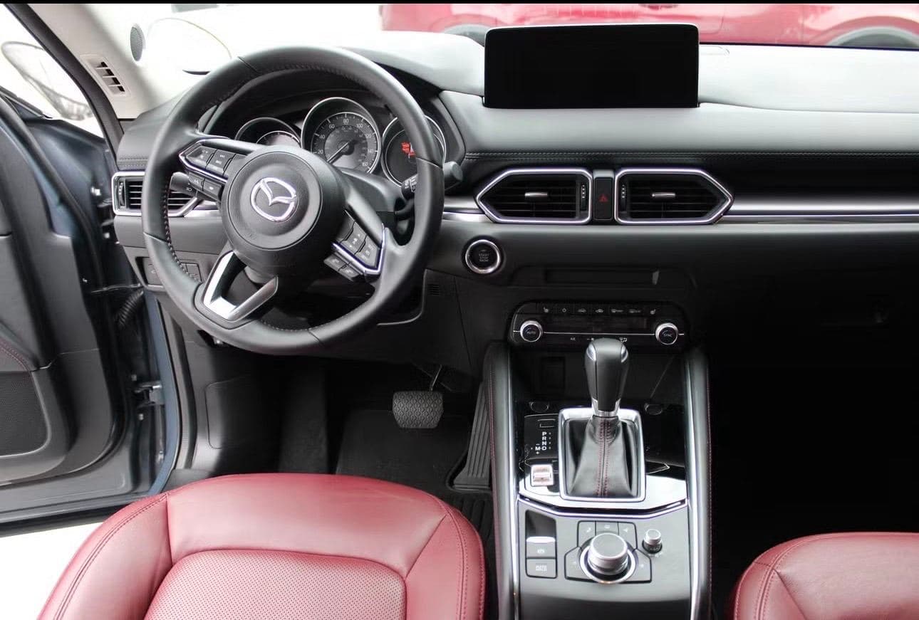 Mazda CX-5 — Photo 6 of 6
