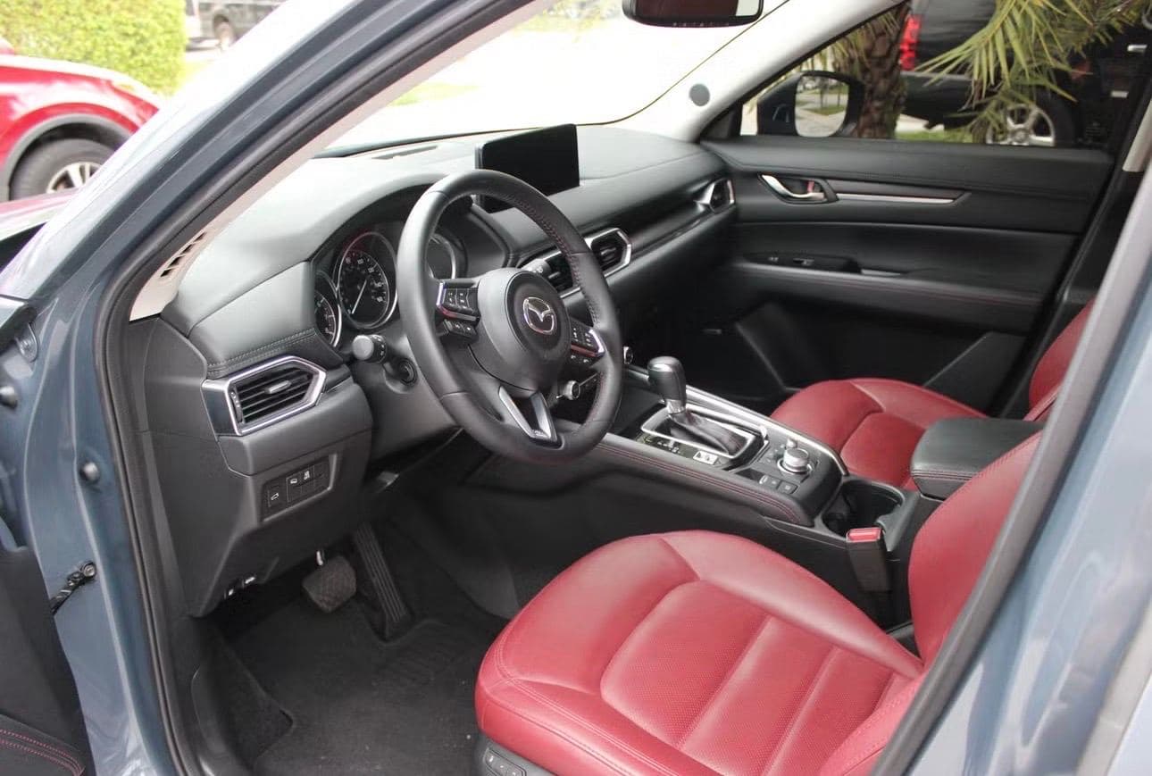 Mazda CX-5 — Photo 5 of 6