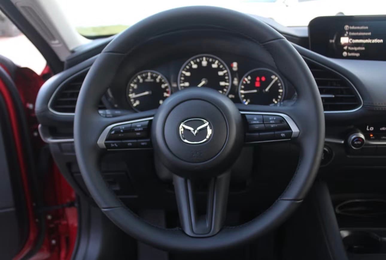 Mazda CX-3 — Photo 9 of 9